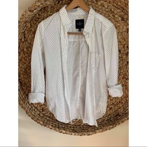 American Eagle Button Down